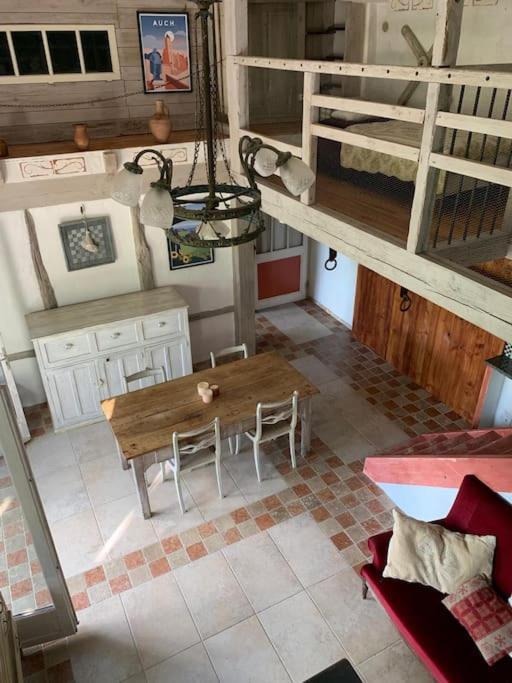 Le Tapis Vert - Loft Avec Jardin Auch Bagian luar foto